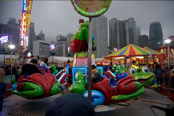 2018KY开元集团照明的娱乐灯用在香港中环佳年华展示